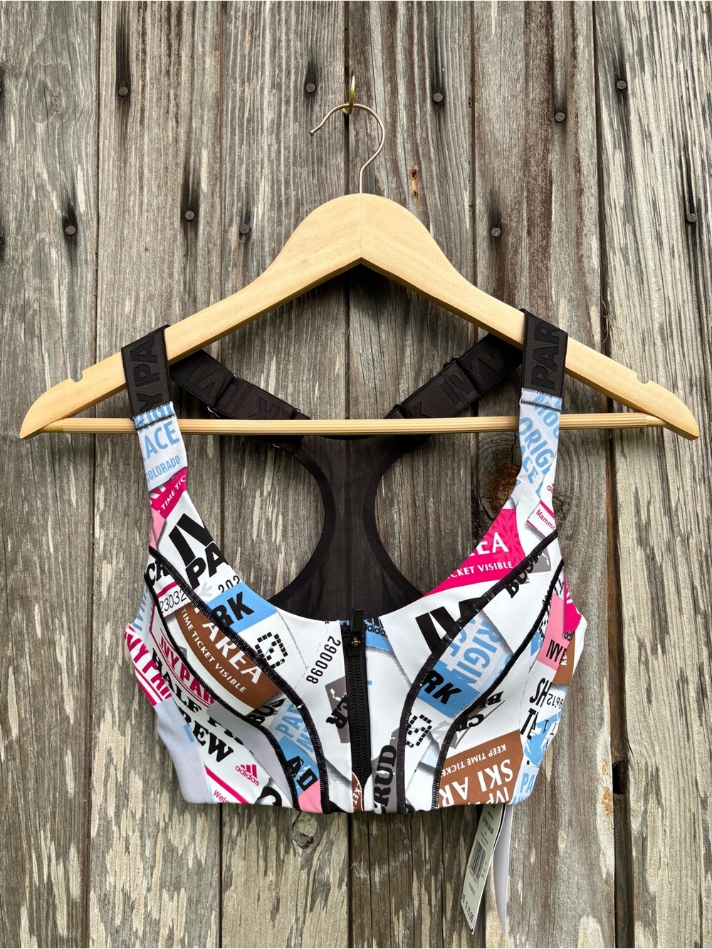 Adidas x Ivy Park Ski Tag Medium-Support Sports Bra size extra small